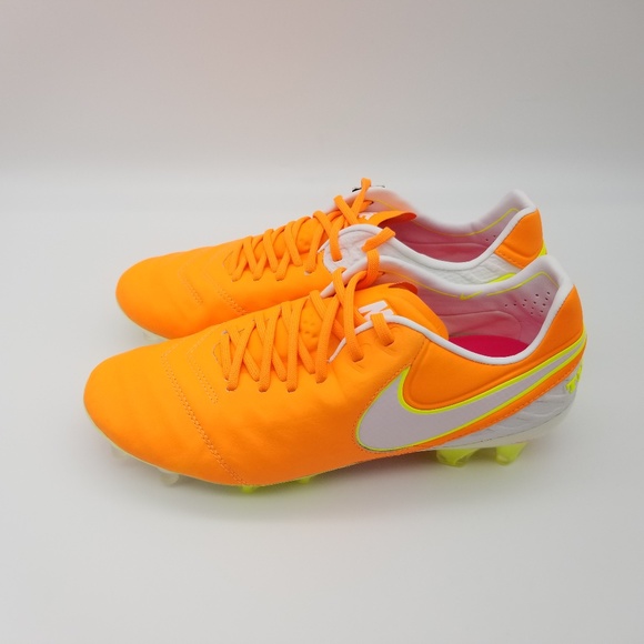 heldin fysiek filter Nike | Shoes | Womens Nike Tiempo Legend Vi Fg Elite Cleats | Poshmark